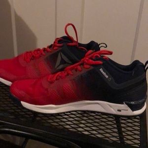 Reebok men’s tennis shoes